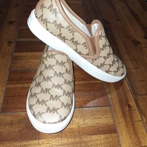 💋Michael Kors Brown Slip-On Sneakers💋